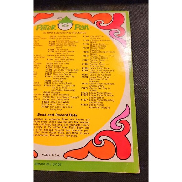 Peter Pan Records Snow White & The Seven Dwarfs 45 RPM Vinyl Record Set - Picture 6 of 10